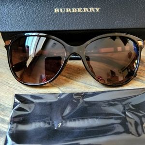 Womens Burberry Sunglasses